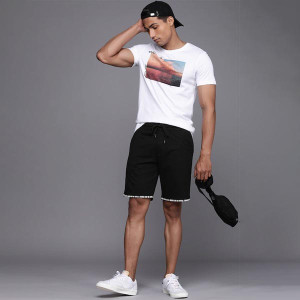 Men Black Typography Printed Shorts